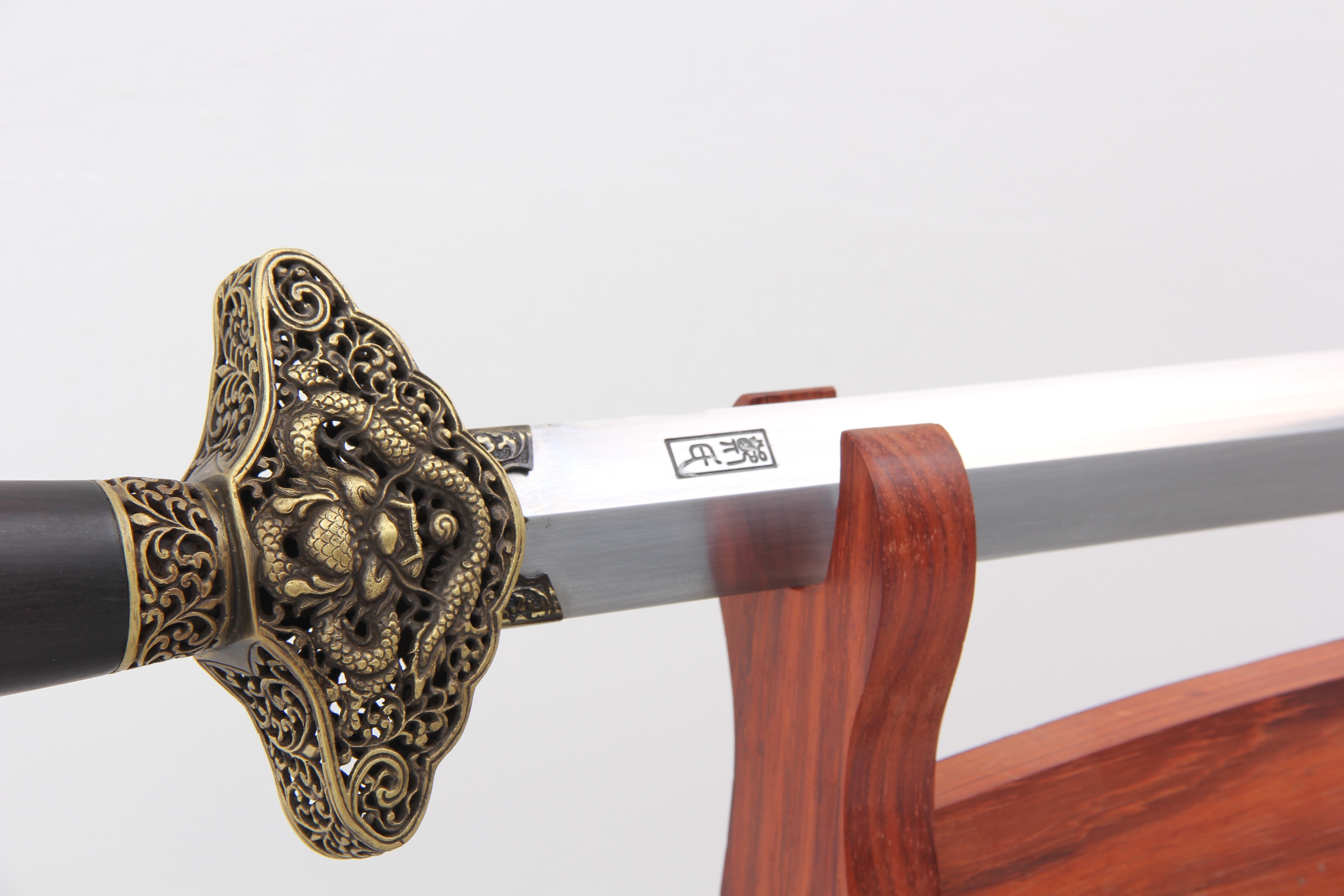 龍泉寶劍,中國(guó)寶劍,中國(guó)寶刀,庖丁菜刀 龍泉寶劍,中國(guó)寶劍,中國(guó)寶刀,庖丁菜刀